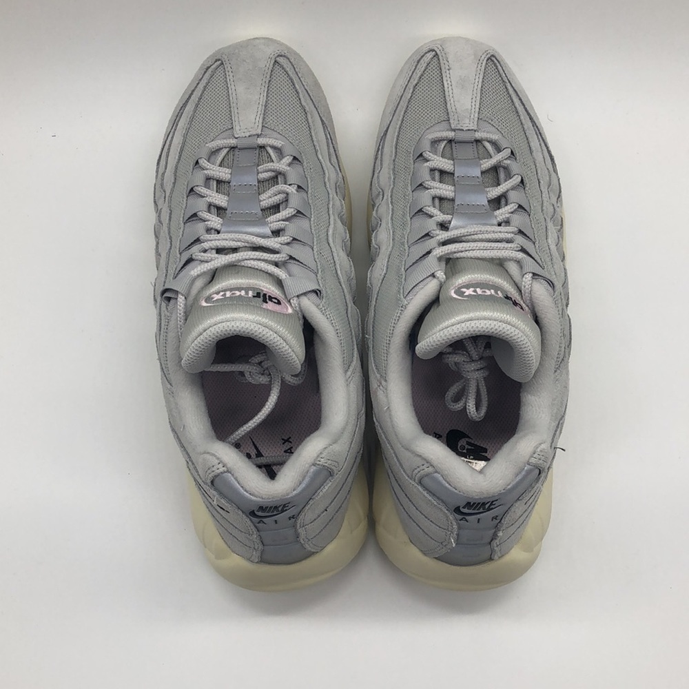 NEW NIKE Air Max 95 Men's  Grey Fog/Pink Foam DX2670-001 - Picture 5 of 5